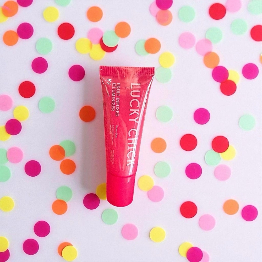 *3/15* NEW LUCKY CHICK Fruit Infused Illuminizer Highlighter Dawn Glow Peach
